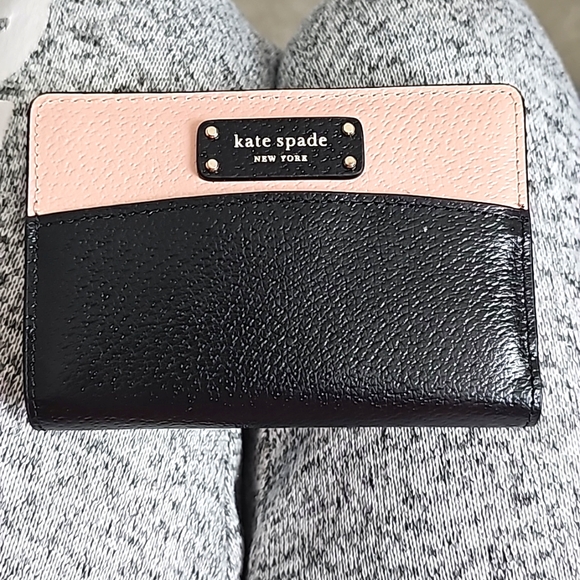 Beautiful NWOT!! Kate Spade wallet, black and blush color - Picture 1 of 5